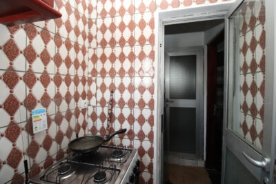 cuisine du studio meublé de douala