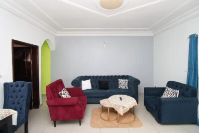 salon de l'appartement meublé A20 de makepe